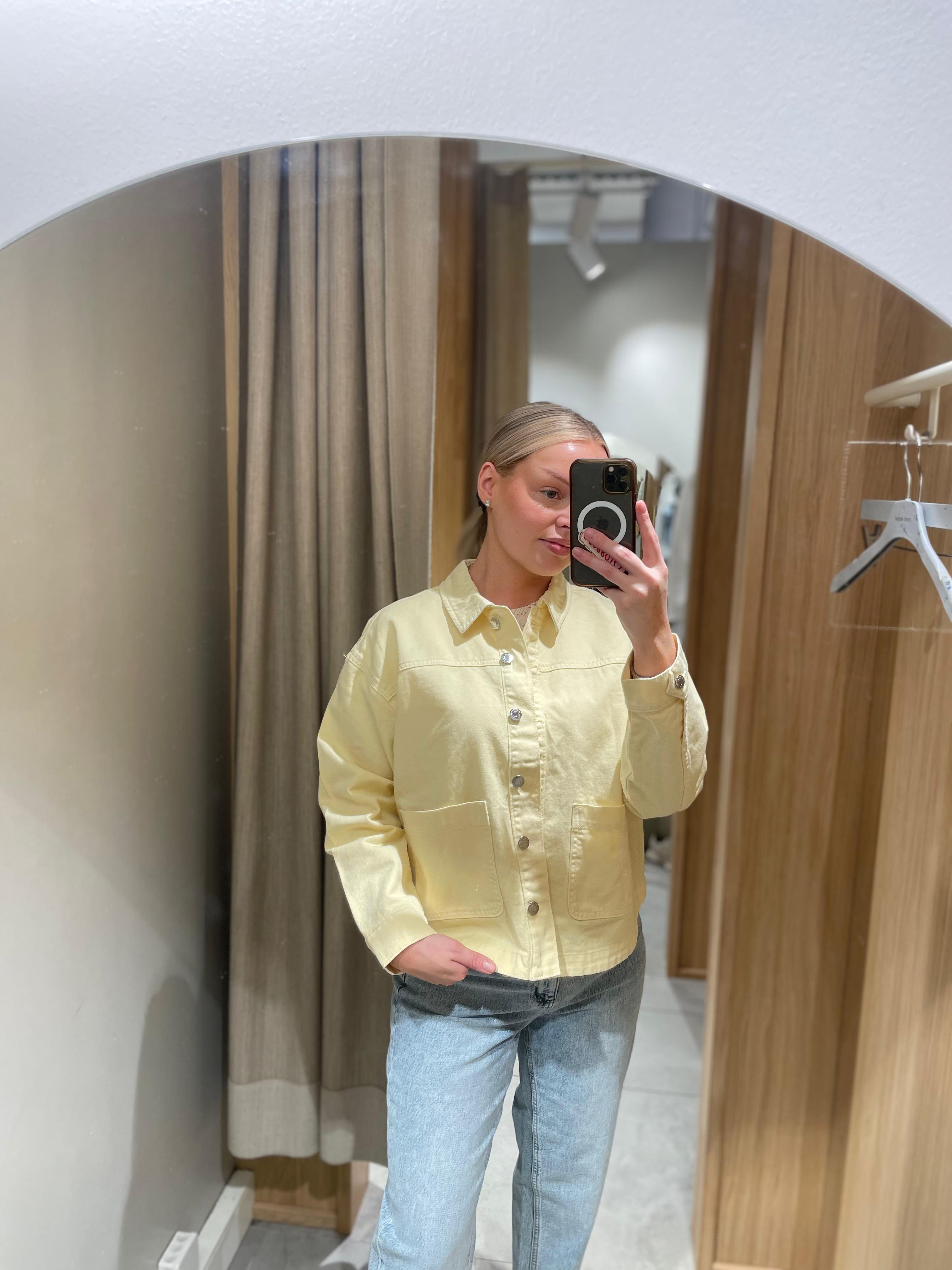 VMJAMIE Denim Jacket - Mellow Yellow